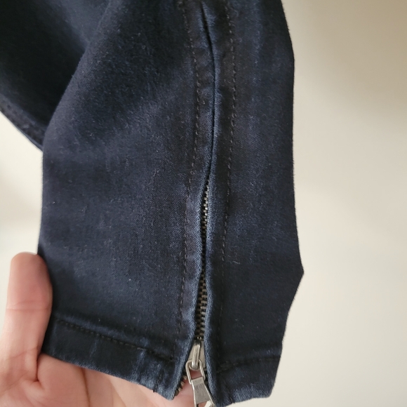 Kenneth Cole High Rise Skinny Dark Jeans With Zipper At The Ankle - Picture 7 of 9